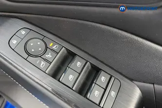 Nissan Qashqai N-Connecta Automatic Petrol-Electric Hybrid SUV - Stock Number (1662820) - 19th supplementary image