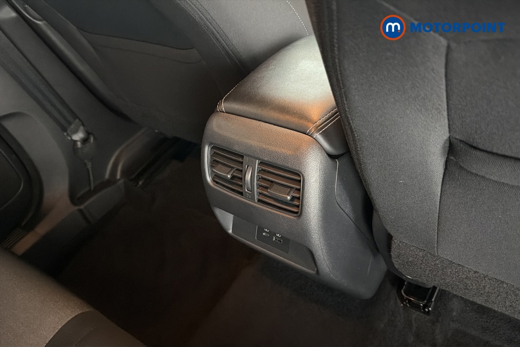 Nissan Qashqai N-Connecta Automatic Petrol-Electric Hybrid SUV - Stock Number (1662820) - 28th supplementary image
