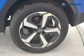 Nissan Qashqai N-Connecta Automatic Petrol-Electric Hybrid SUV - Stock Number (1662820) - 45th supplementary image