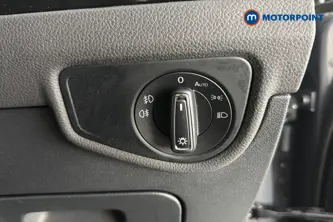 Volkswagen Touran SEL Automatic Petrol People Carrier - Stock Number (1663459) - 11th supplementary image
