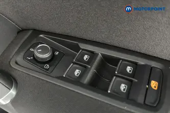 Volkswagen Touran SEL Automatic Petrol People Carrier - Stock Number (1663459) - 19th supplementary image