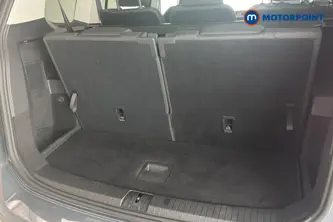 Volkswagen Touran SEL Automatic Petrol People Carrier - Stock Number (1663459) - 30th supplementary image