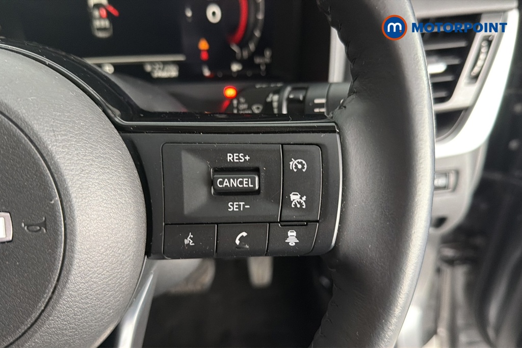 Nissan X-Trail N-Connecta Automatic Petrol-Electric Hybrid SUV - Stock Number (1663735) - 3rd supplementary image