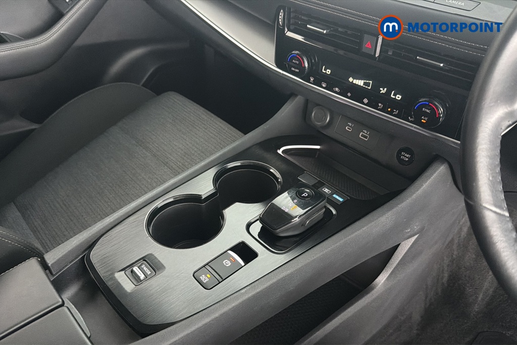Nissan X-Trail N-Connecta Automatic Petrol-Electric Hybrid SUV - Stock Number (1663735) - 15th supplementary image
