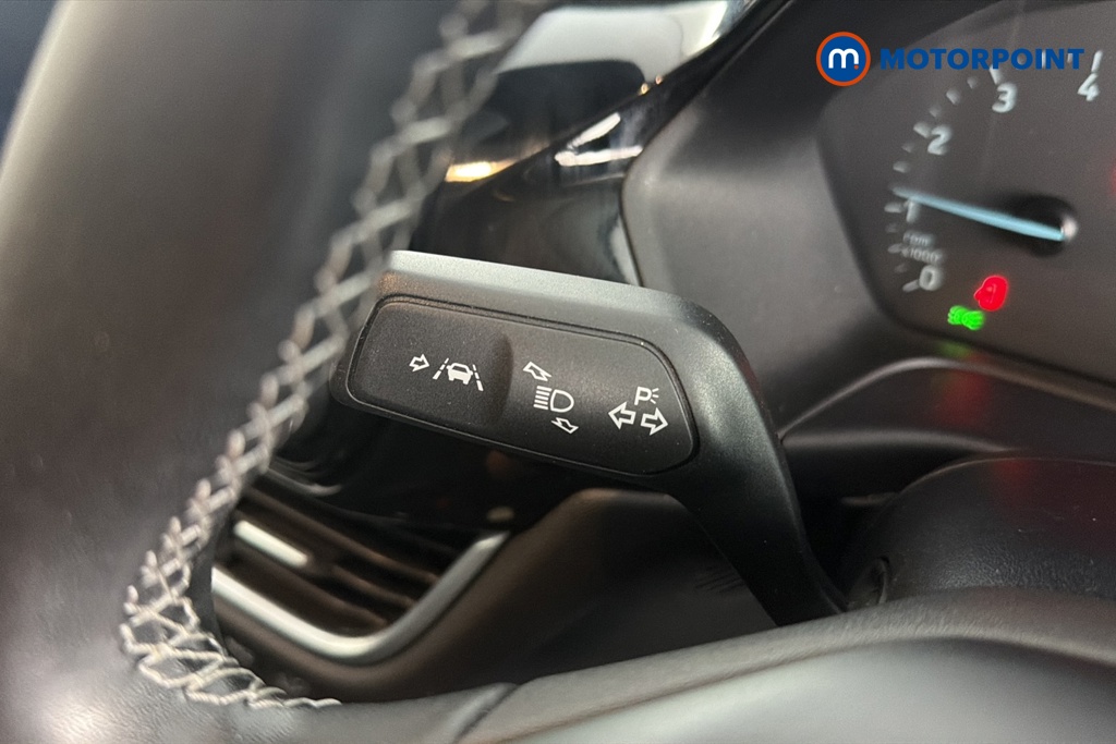 Ford Fiesta Titanium Manual Petrol Hatchback - Stock Number (1664168) - 5th supplementary image
