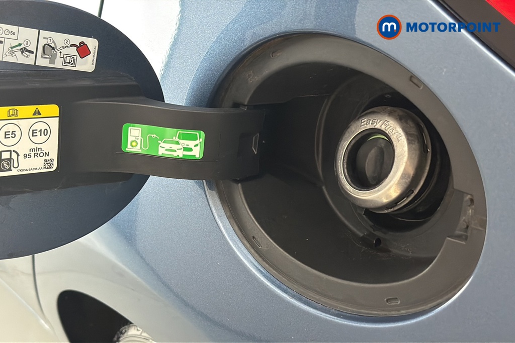 Ford Fiesta Titanium Manual Petrol Hatchback - Stock Number (1664168) - 41st supplementary image