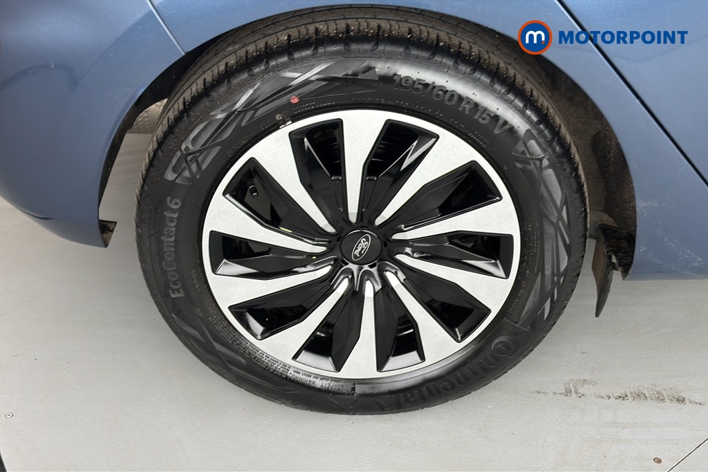 Ford Fiesta Titanium Manual Petrol Hatchback - Stock Number (1664168) - 46th supplementary image