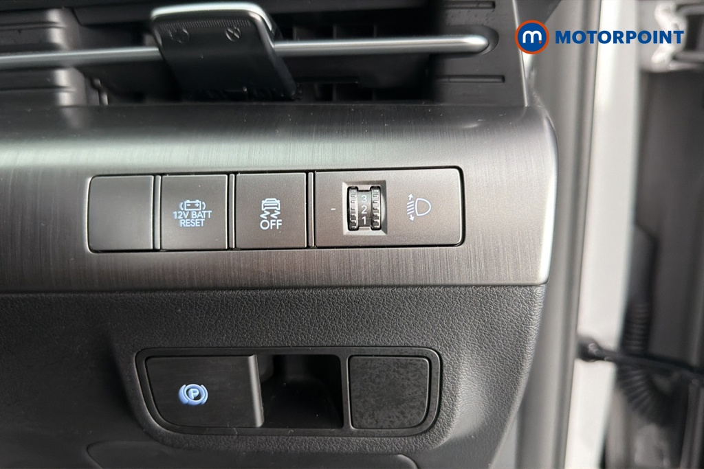Hyundai Kona Advance Automatic Petrol-Electric Hybrid SUV - Stock Number (1664560) - 11th supplementary image