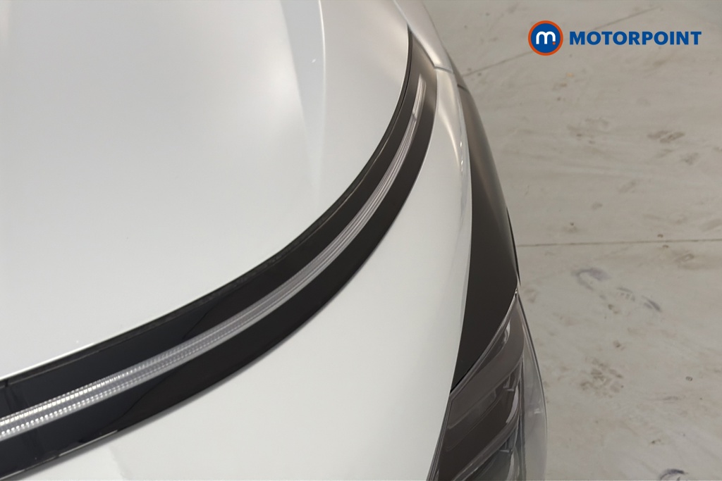 Hyundai Kona Advance Automatic Petrol-Electric Hybrid SUV - Stock Number (1664560) - 42nd supplementary image