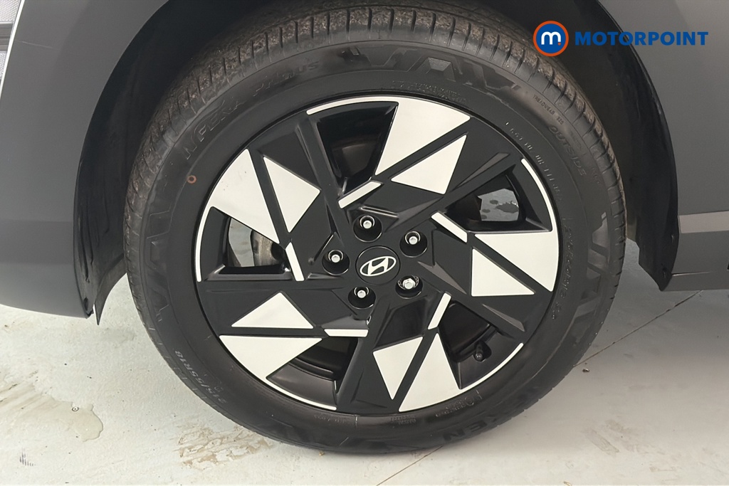 Hyundai Kona Advance Automatic Petrol-Electric Hybrid SUV - Stock Number (1664560) - 44th supplementary image