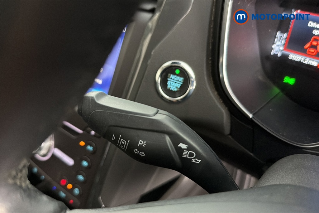 Ford Mondeo Titanium Edition Automatic Petrol-Electric Hybrid Saloon - Stock Number (1664604) - 5th supplementary image