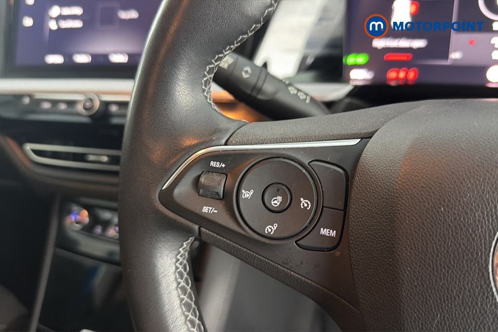 Vauxhall Grandland Ultimate Manual Petrol SUV - Stock Number (1665418) - 4th supplementary image