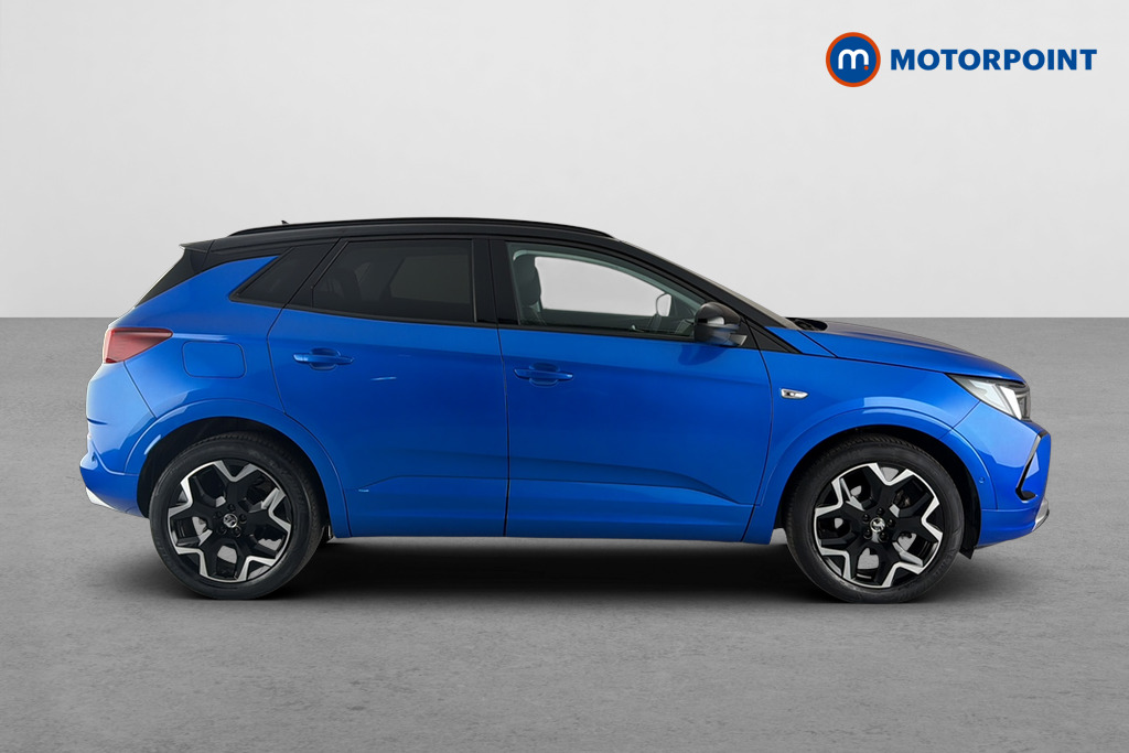 Vauxhall Grandland Ultimate Manual Petrol SUV - Stock Number (1665418) - Passenger side