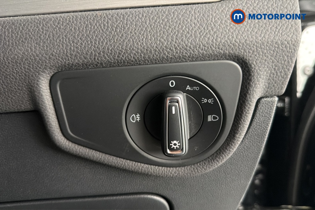 Volkswagen Touran Match Manual Petrol People Carrier - Stock Number (1665678) - 11th supplementary image