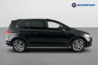 Volkswagen Touran Match Manual Petrol People Carrier - Stock Number (1665678) - Passenger side