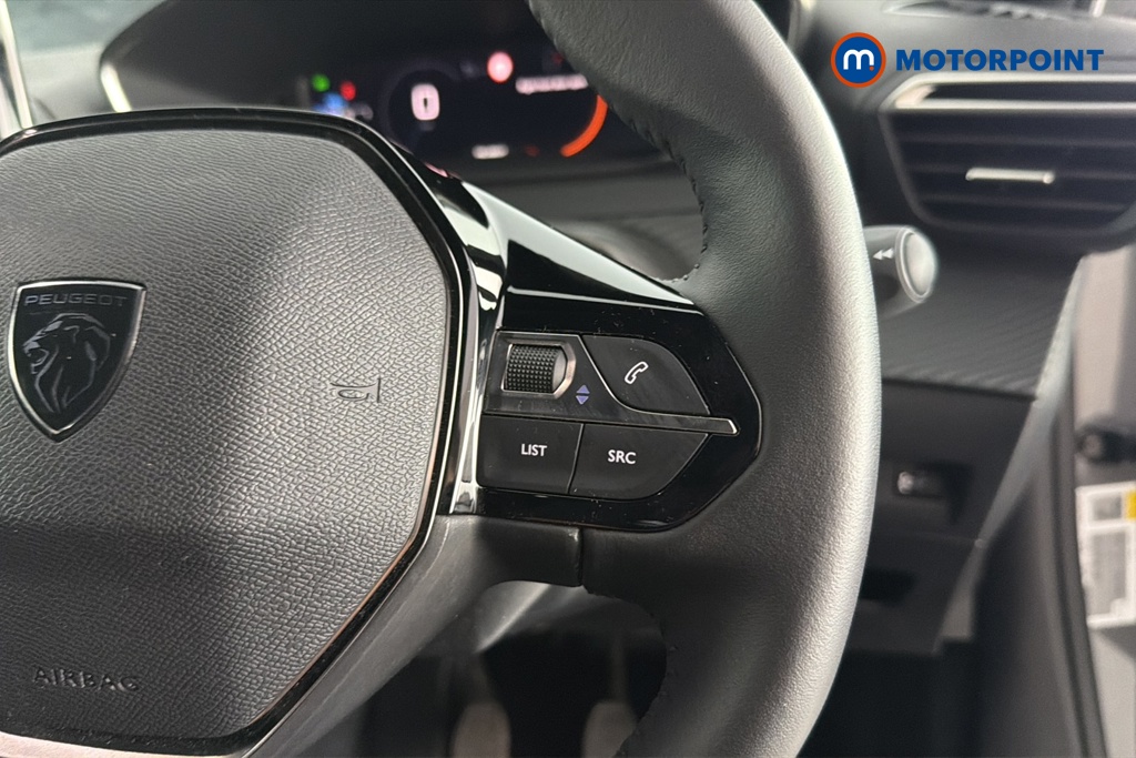 Peugeot 2008 Allure Manual Petrol SUV - Stock Number (1665839) - 3rd supplementary image