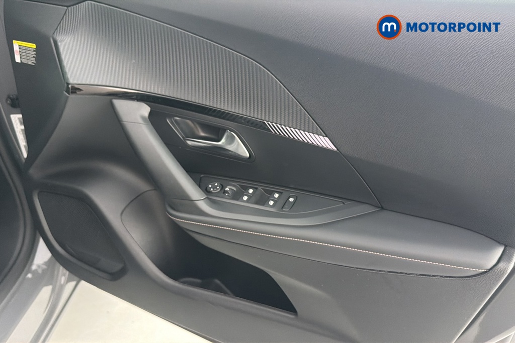 Peugeot 2008 Allure Manual Petrol SUV - Stock Number (1665839) - 18th supplementary image