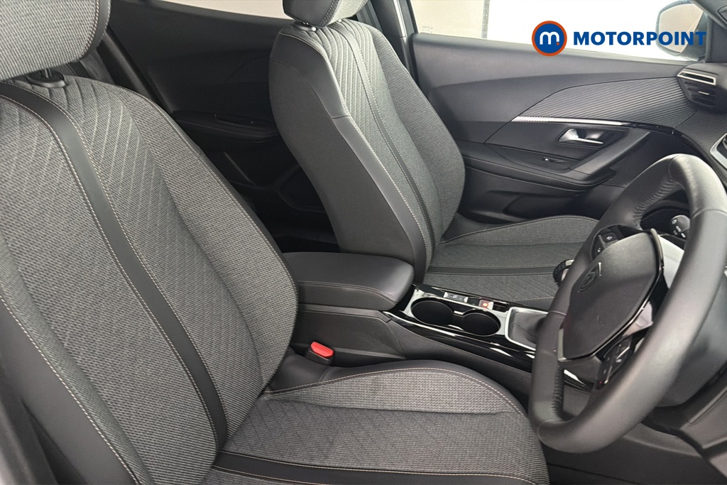 Peugeot 2008 Allure Manual Petrol SUV - Stock Number (1665839) - 22nd supplementary image