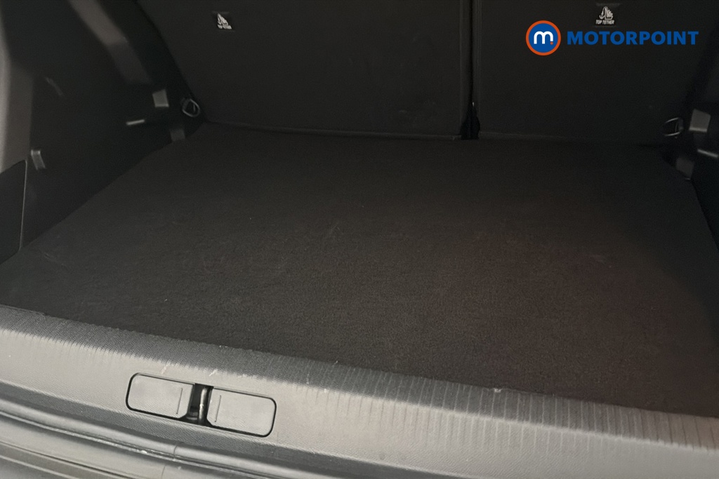 Peugeot 2008 Allure Manual Petrol SUV - Stock Number (1665839) - 30th supplementary image