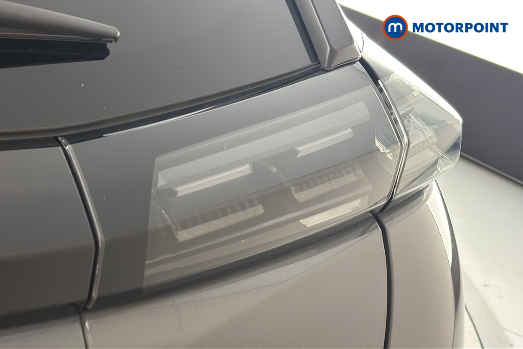 Peugeot 2008 Allure Manual Petrol SUV - Stock Number (1665839) - 36th supplementary image