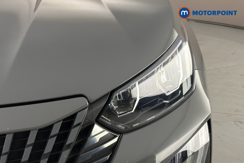 Peugeot 2008 Allure Manual Petrol SUV - Stock Number (1665839) - 42nd supplementary image