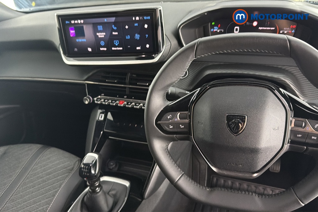 Peugeot 2008 Allure Manual Petrol SUV - Stock Number (1665839) - 1st supplementary image