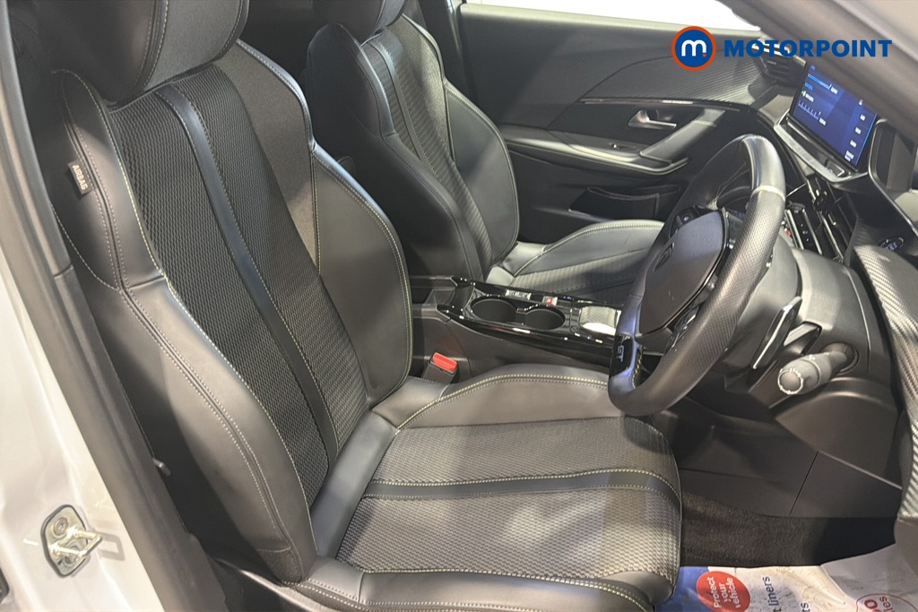 Peugeot 2008 GT Automatic Petrol SUV - Stock Number (1665898) - 22nd supplementary image