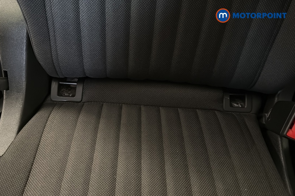 Volkswagen Tiguan Allspace Life Automatic Petrol SUV - Stock Number (1656464) - 27th supplementary image
