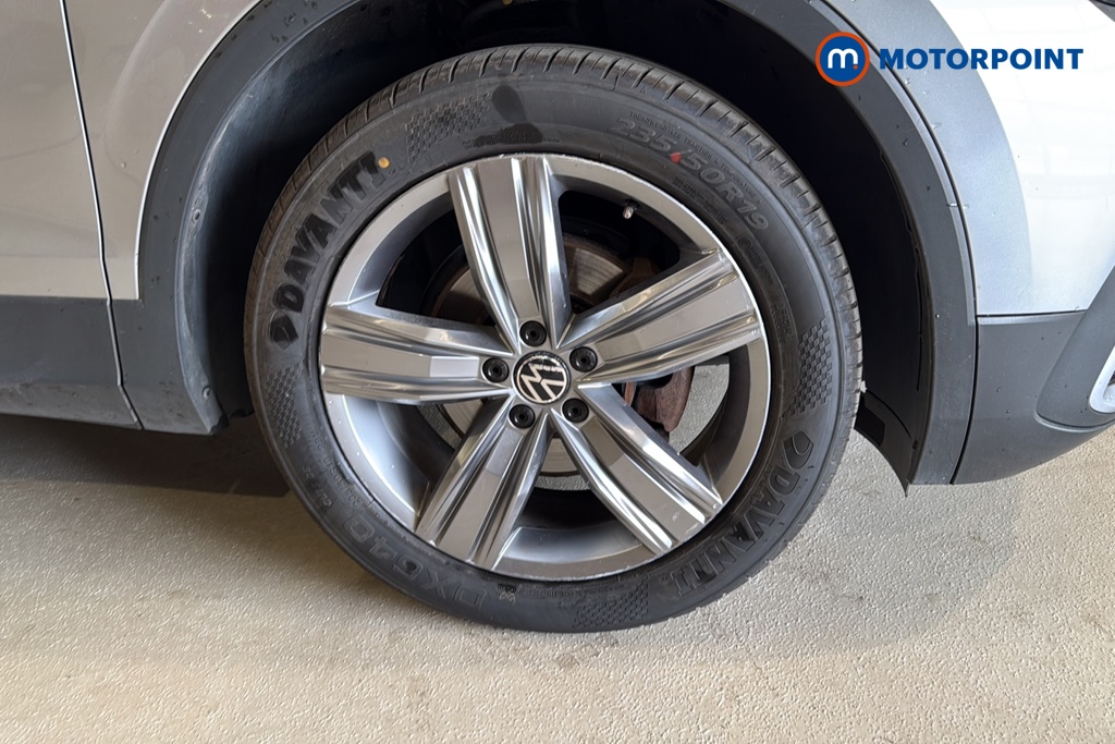 Volkswagen Tiguan Allspace Life Automatic Petrol SUV - Stock Number (1656464) - 47th supplementary image