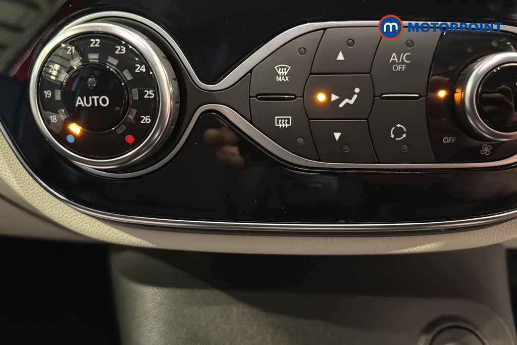 Renault Captur Gt Line Manual Diesel SUV - Stock Number (1657276) - 12th supplementary image