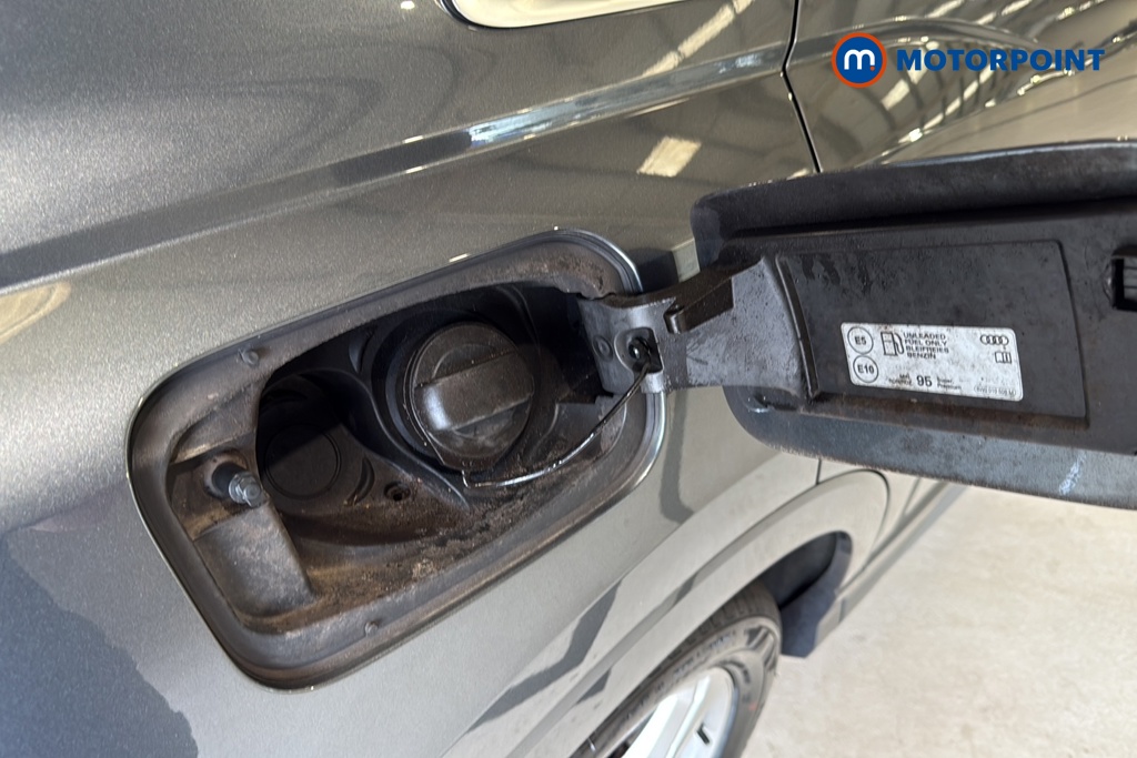 Audi Q3 S Line Automatic Petrol SUV - Stock Number (1659943) - 41st supplementary image