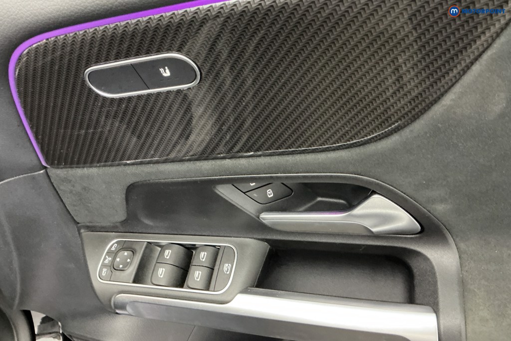 Mercedes-Benz GLB Amg Line Automatic Diesel SUV - Stock Number (1624554) - 24th supplementary image