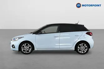 Hyundai I20 Play Manual Petrol Hatchback - Stock Number (1640409) - Passenger side