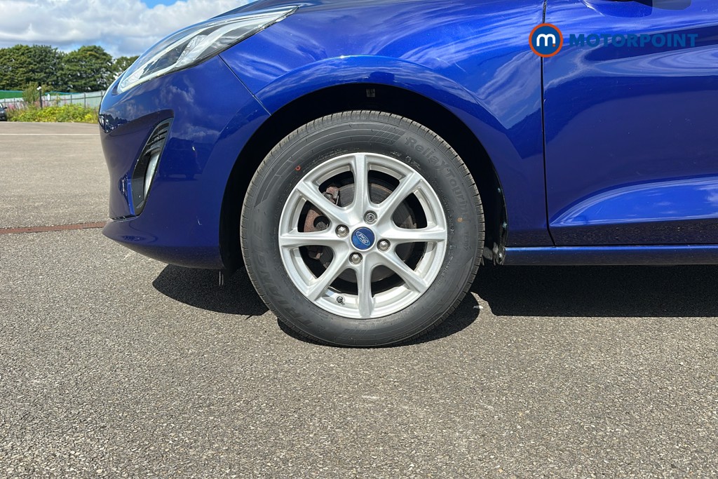 Ford Fiesta Zetec Manual Petrol Hatchback - Stock Number (1642944) - 47th supplementary image