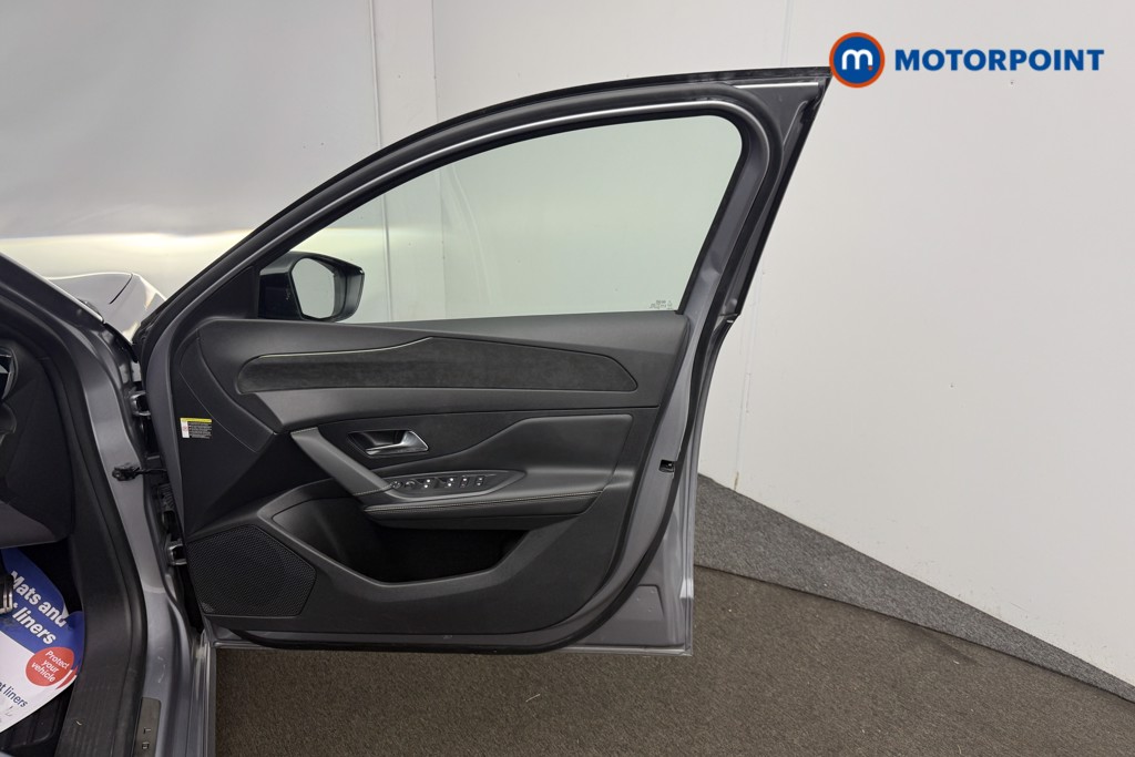 Peugeot 308 GT Automatic Petrol Estate - Stock Number (1643733) - 16th supplementary image