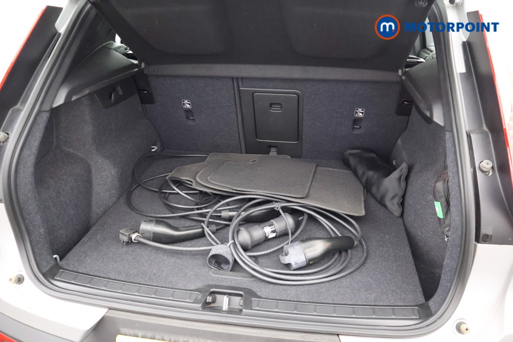Volvo Xc40 Plus Automatic Petrol Plug-In Hybrid SUV - Stock Number (1648086) - 22nd supplementary image