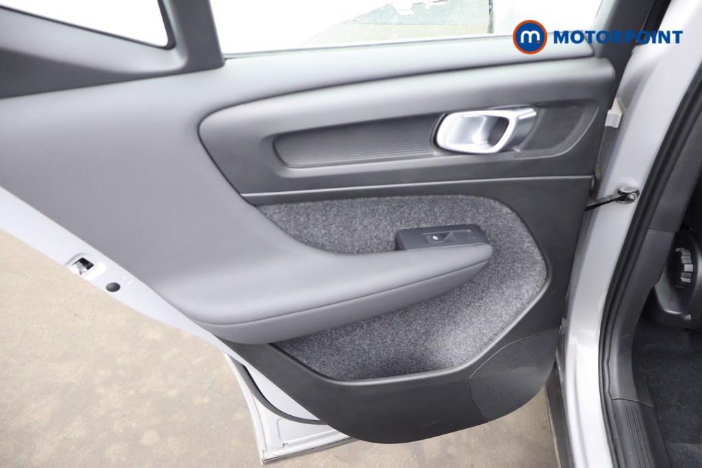 Volvo Xc40 Plus Automatic Petrol Plug-In Hybrid SUV - Stock Number (1648086) - 23rd supplementary image