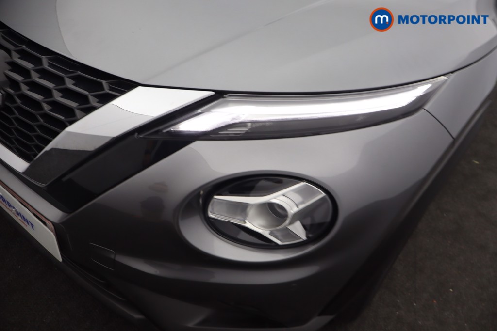 Nissan Juke N-Connecta Manual Petrol SUV - Stock Number (1652363) - 25th supplementary image