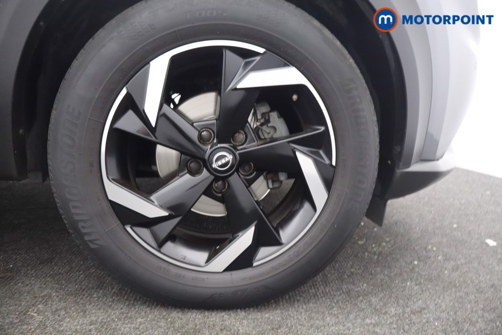 Nissan Juke N-Connecta Manual Petrol SUV - Stock Number (1652363) - 26th supplementary image