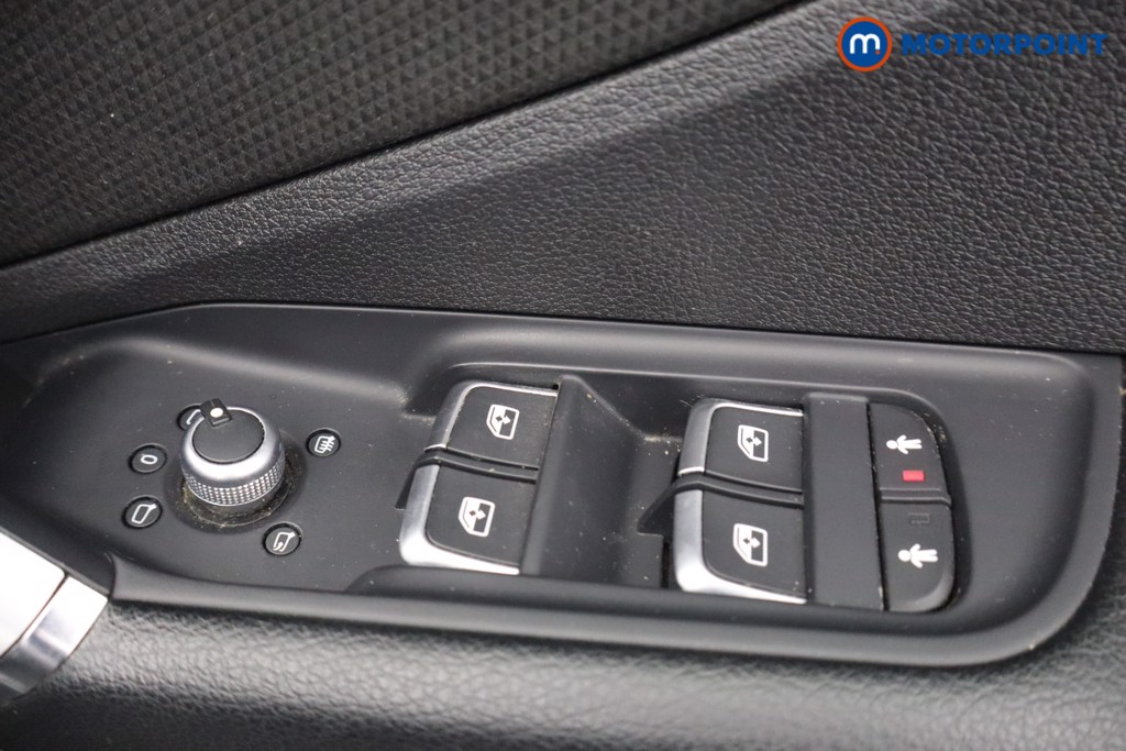 Audi Q2 S Line Manual Petrol SUV - Stock Number (1652639) - 10th supplementary image