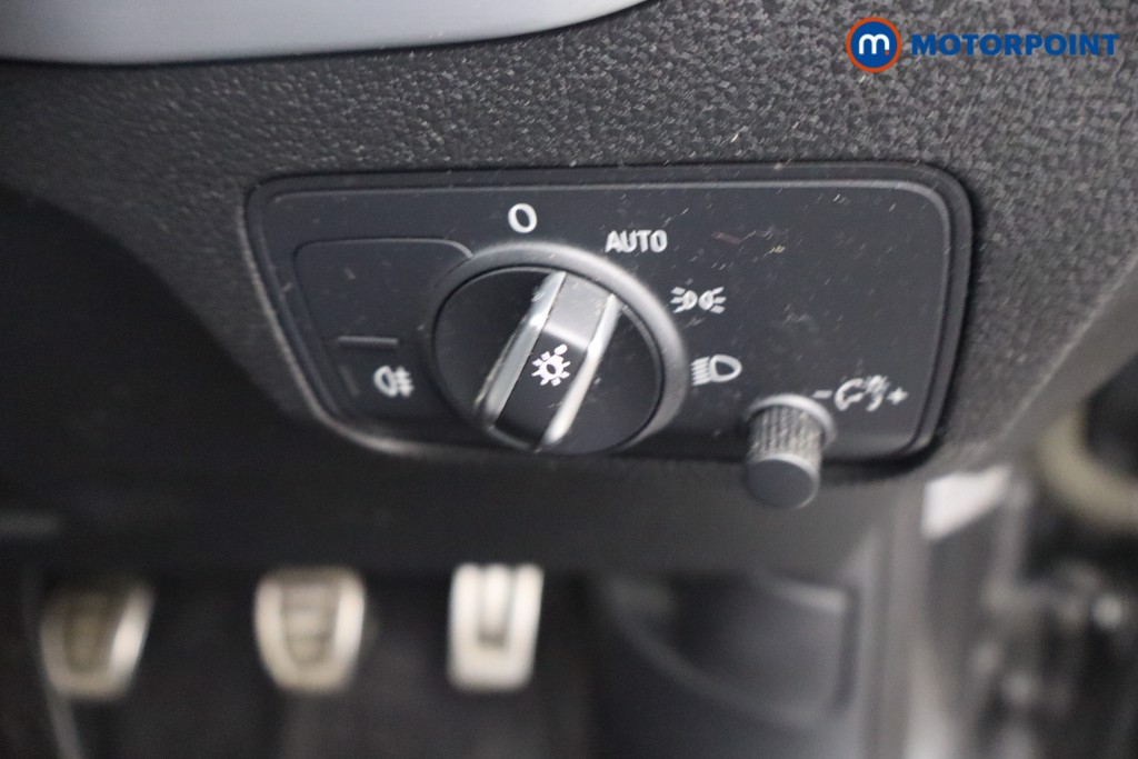 Audi Q2 S Line Manual Petrol SUV - Stock Number (1652639) - 13th supplementary image