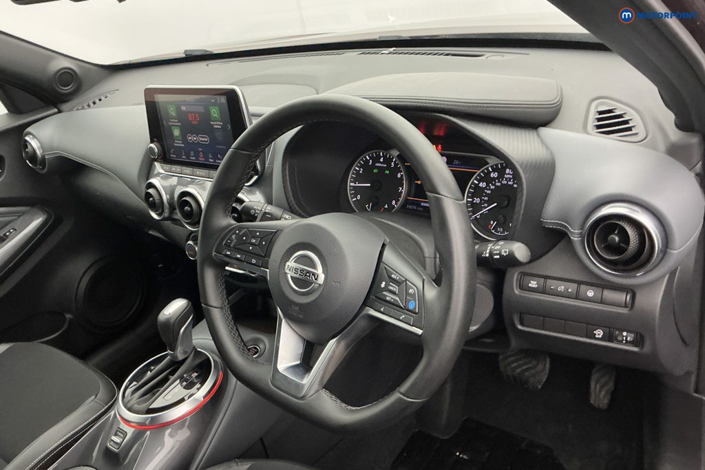 Nissan Juke Tekna Automatic Petrol SUV - Stock Number (1653299) - 8th supplementary image