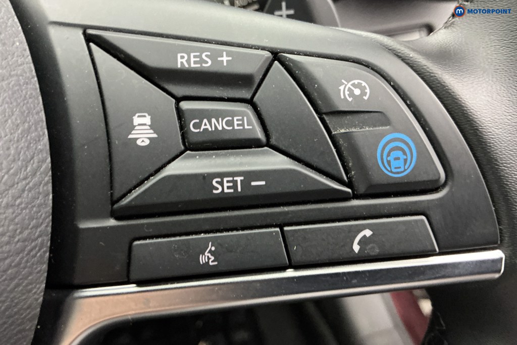 Nissan Juke Tekna Automatic Petrol SUV - Stock Number (1653299) - 20th supplementary image