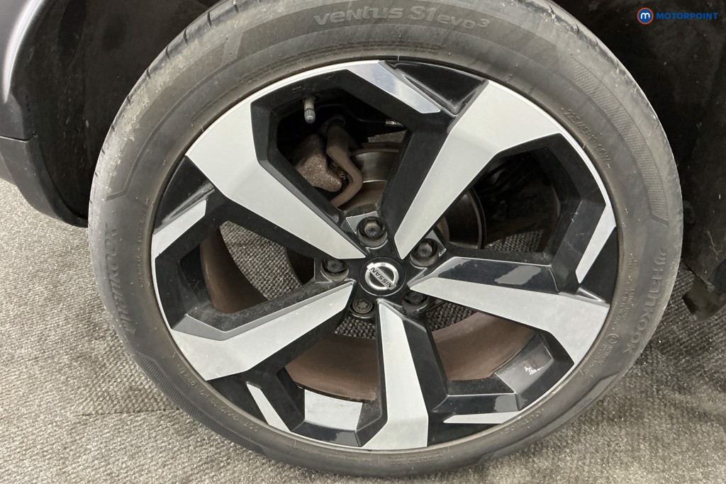 Nissan Juke Tekna Automatic Petrol SUV - Stock Number (1653299) - 32nd supplementary image