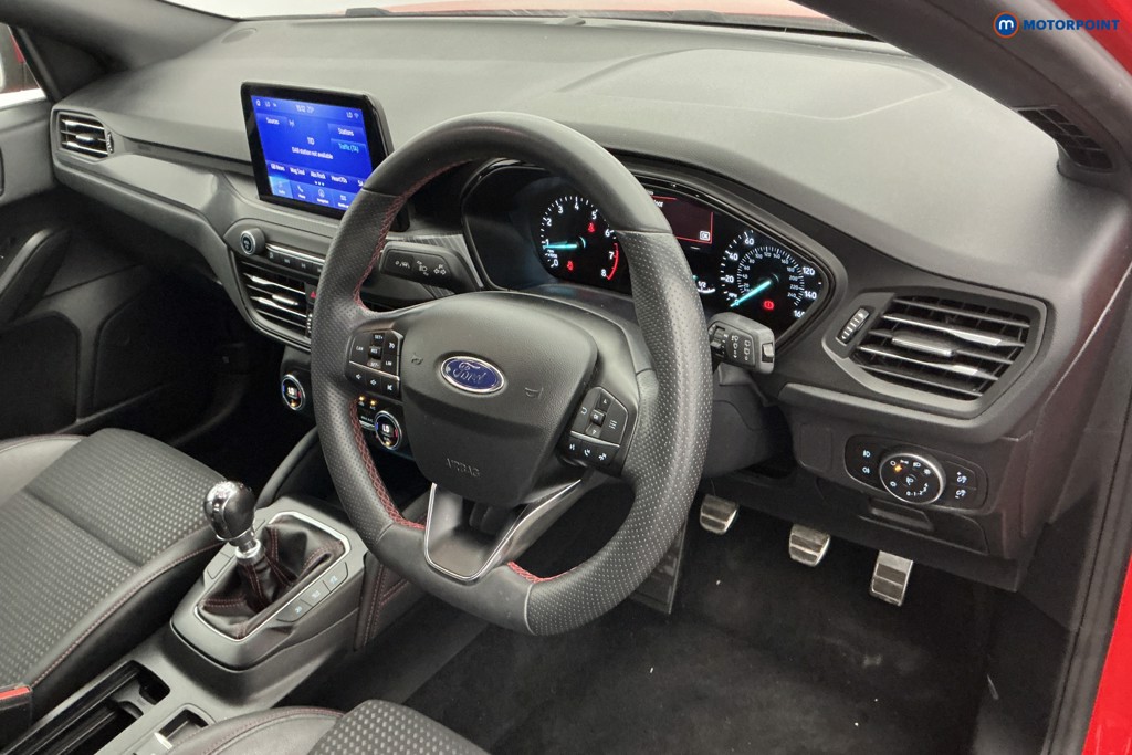 Ford Focus St-Line X Manual Petrol Hatchback - Stock Number (1654125) - 8th supplementary image