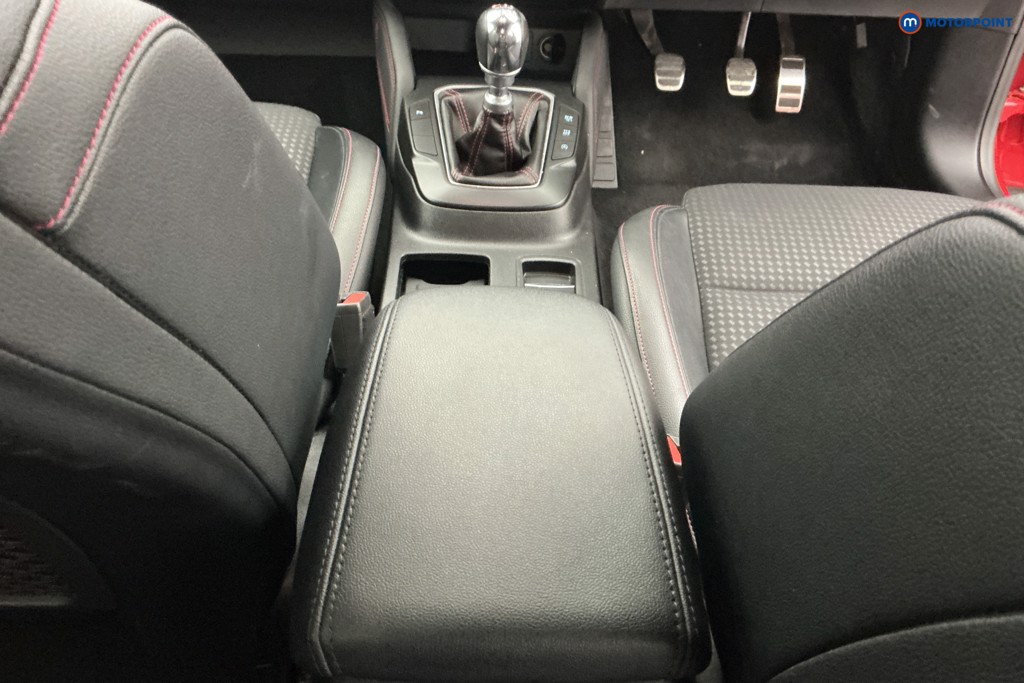 Ford Focus St-Line X Manual Petrol Hatchback - Stock Number (1654125) - 11th supplementary image