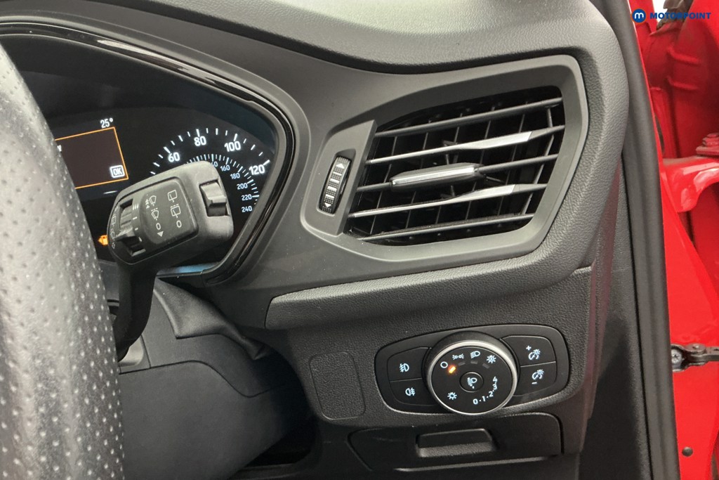 Ford Focus St-Line X Manual Petrol Hatchback - Stock Number (1654125) - 22nd supplementary image