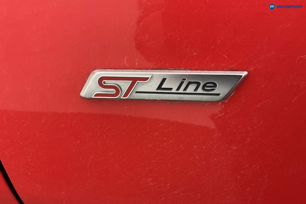 Ford Focus St-Line X Manual Petrol Hatchback - Stock Number (1654125) - 30th supplementary image