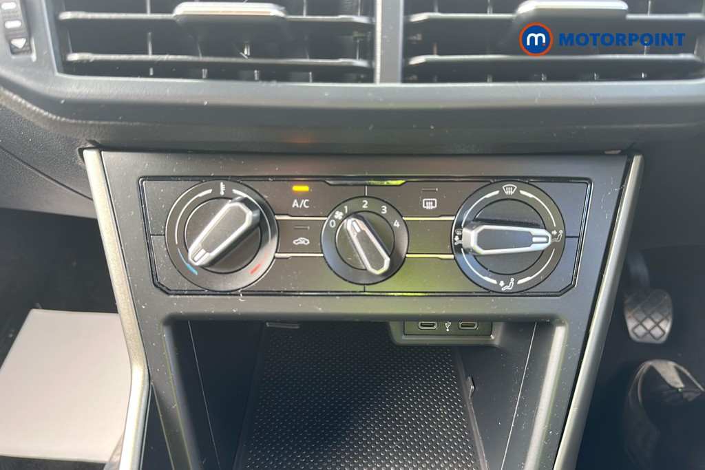 Volkswagen Polo Match Manual Petrol Hatchback - Stock Number (1654138) - 12th supplementary image