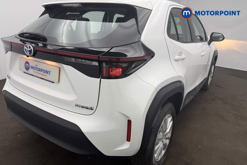 Toyota Yaris Cross Icon Automatic Petrol-Electric Hybrid Estate - Stock Number (1654145) - 9th supplementary image